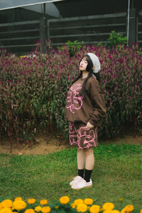 Floral Sweatshirt - Brown