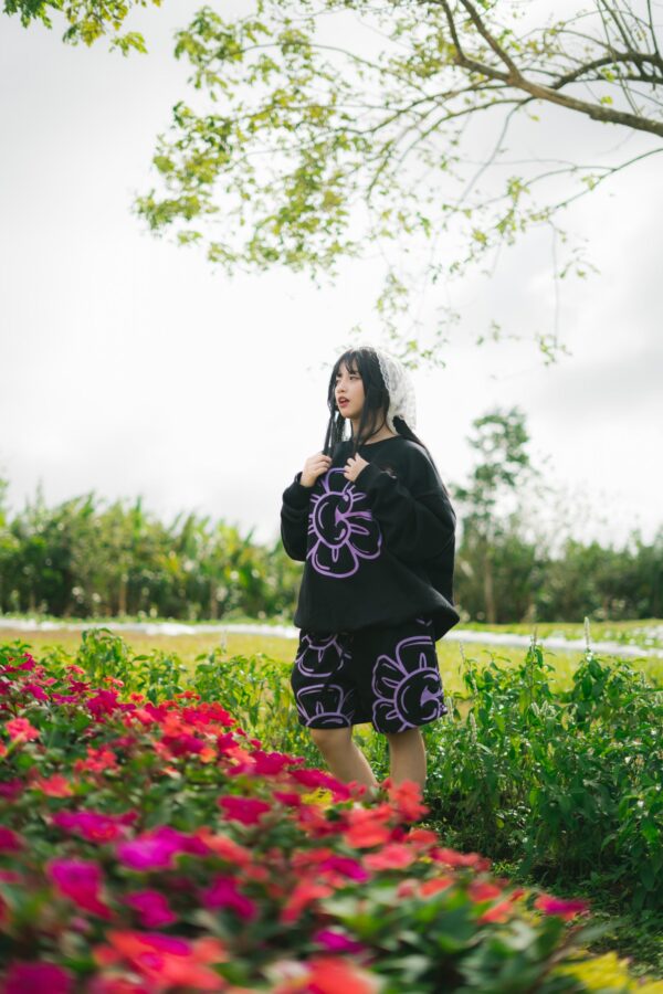 Floral Sweatshort - Black