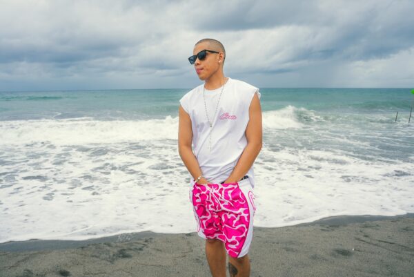 BEN05256 Initials Sando - Pink