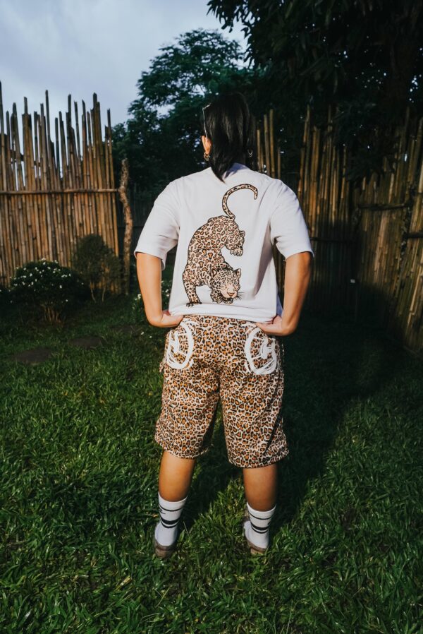 BEN00872 Leopuff - White