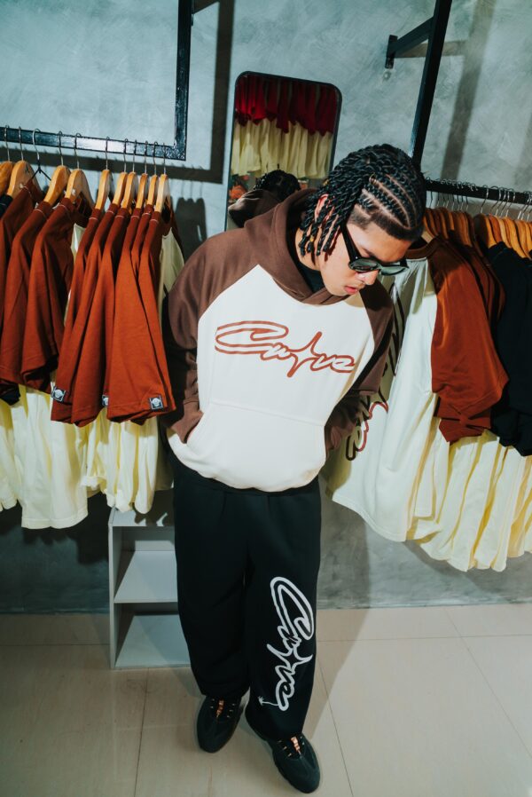 BEN06178 Raglan Hoodie - Brown